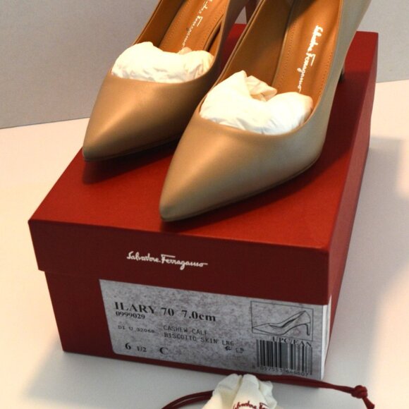 Salvatore Ferragamo Women's "ILARY 70" Beige Patent Leather Heeled Pumps - Picture 11 of 11